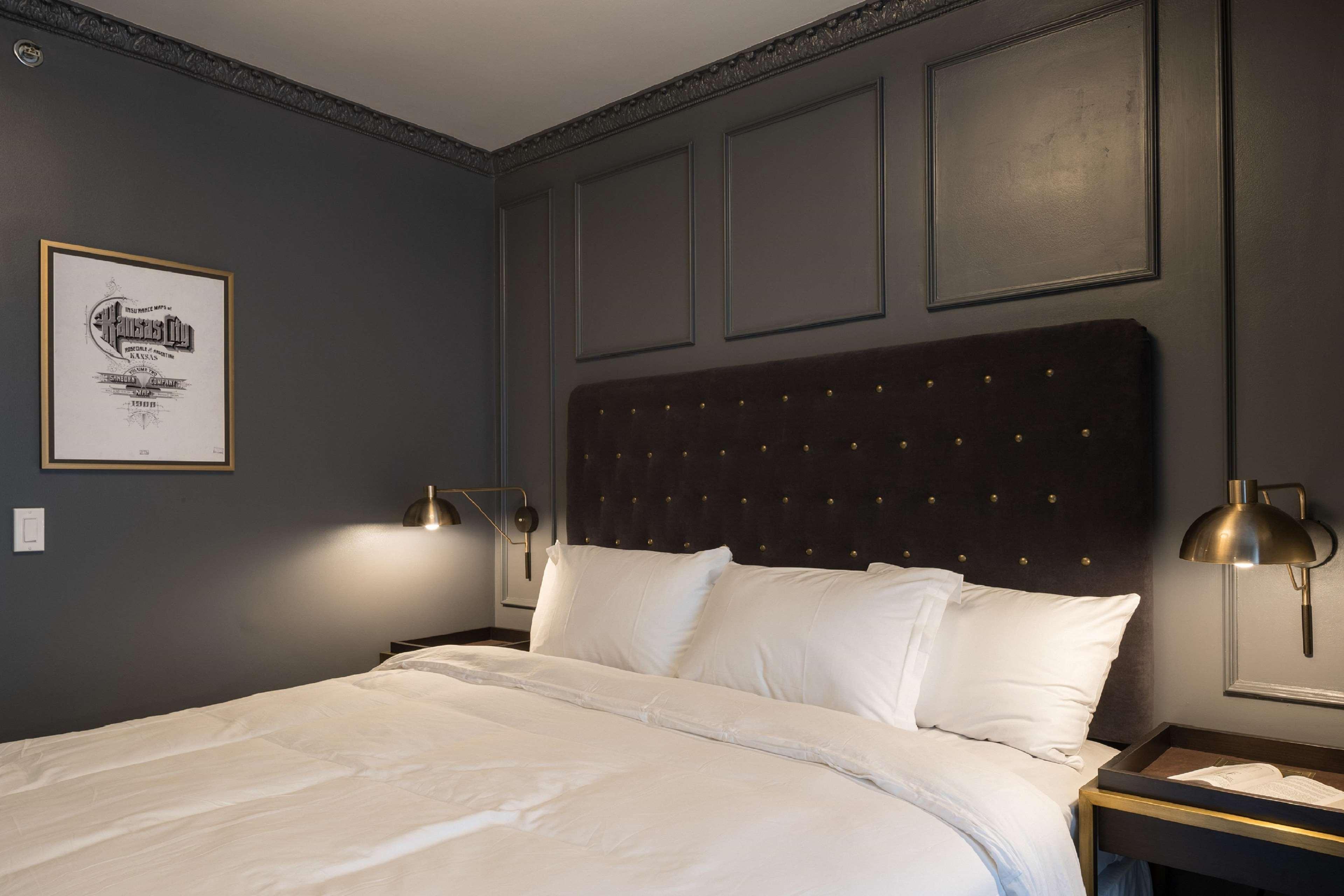 Hotel Phillips Kansas City, Curio Collection By Hilton Extérieur photo