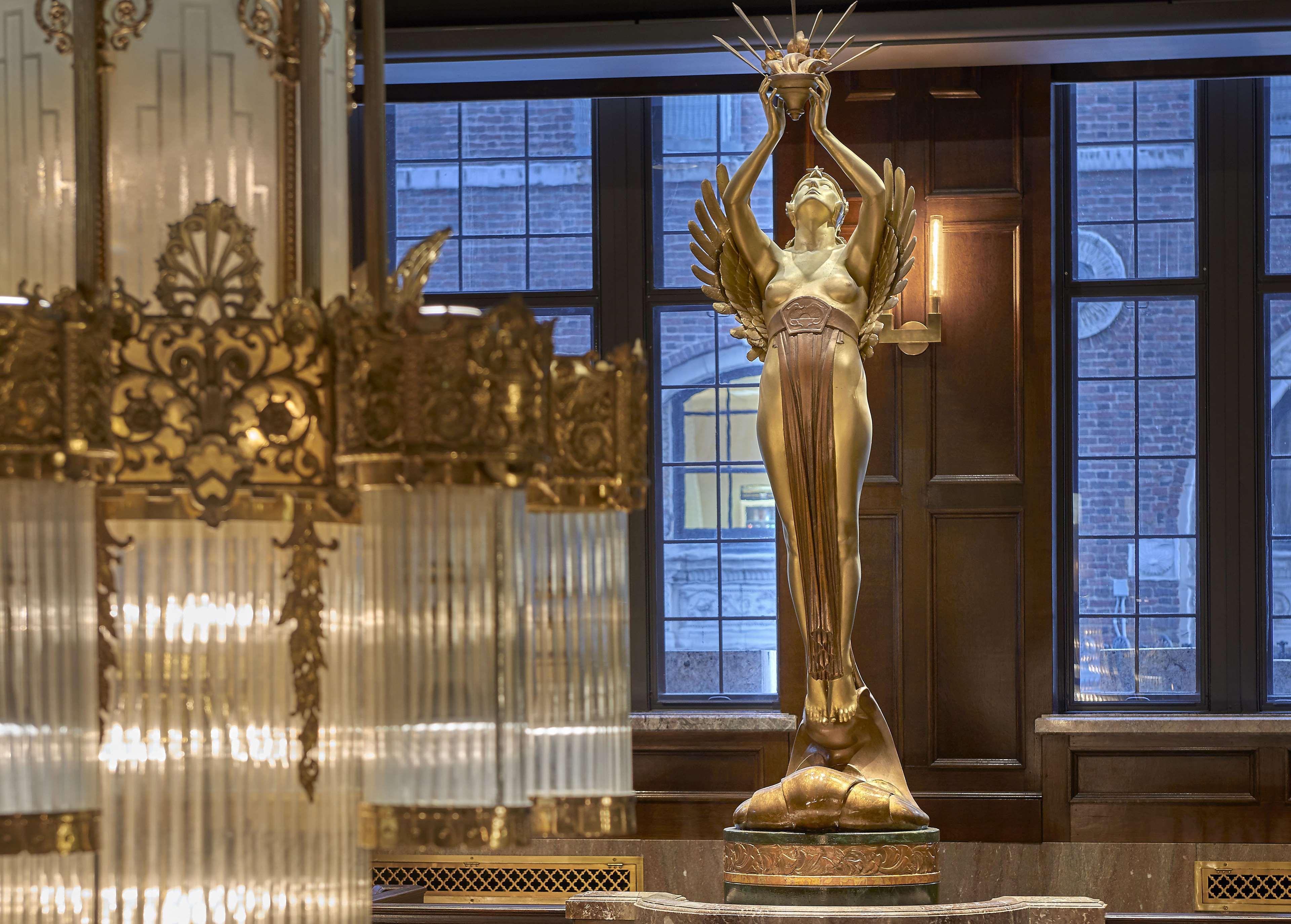 Hotel Phillips Kansas City, Curio Collection By Hilton Extérieur photo
