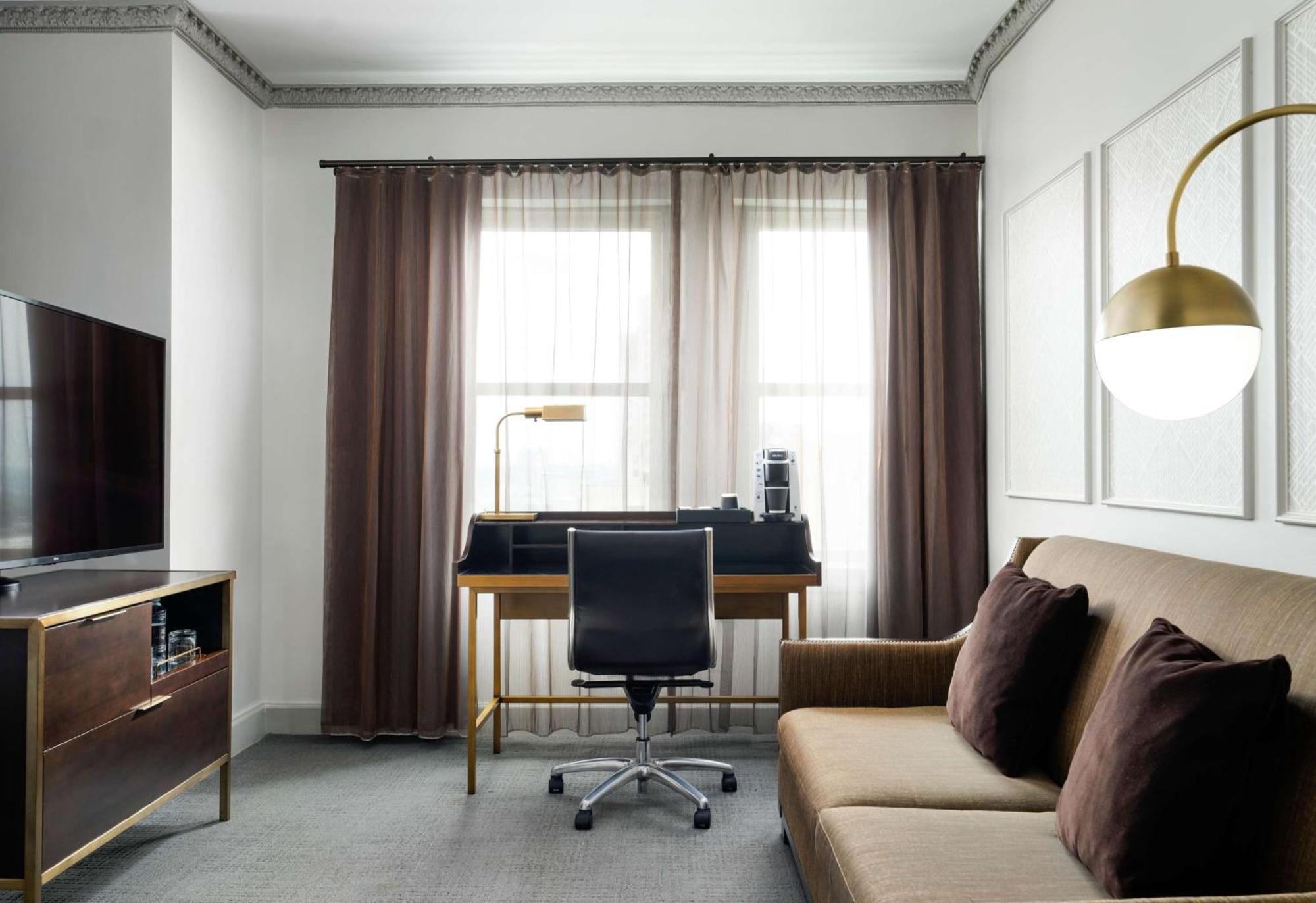 Hotel Phillips Kansas City, Curio Collection By Hilton Extérieur photo