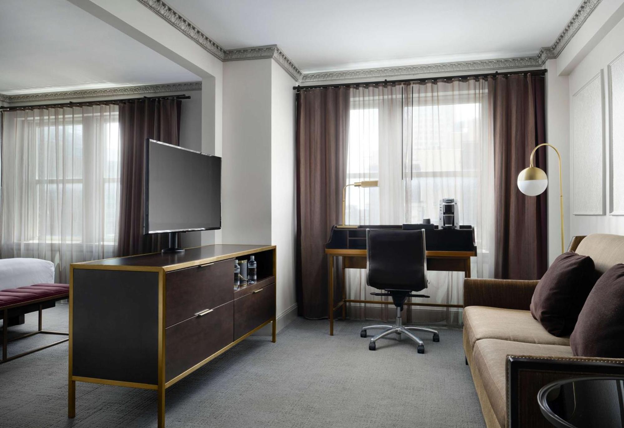 Hotel Phillips Kansas City, Curio Collection By Hilton Extérieur photo